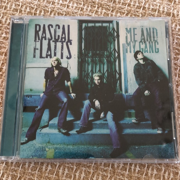 2 Country music CDs Rascal Flatts and Cole Swindell - Picture 2 of 12